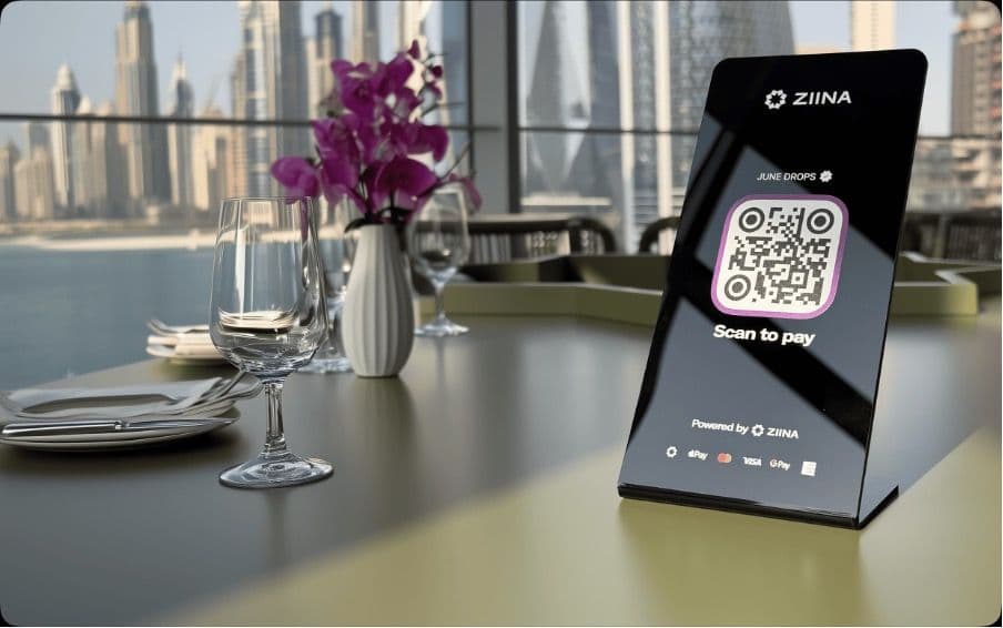 ziina scan to pay restaurant.jpg
